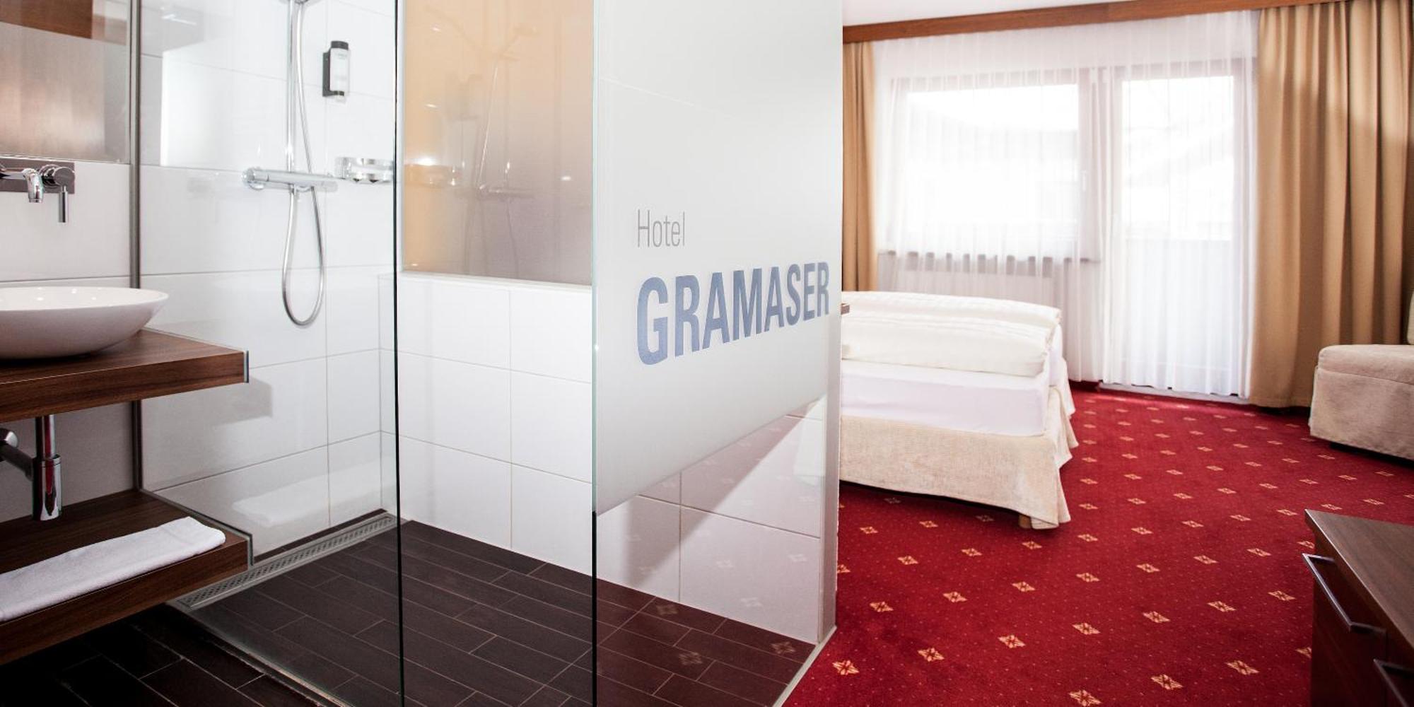 Hotel Gramaser イシュグル エクステリア 写真